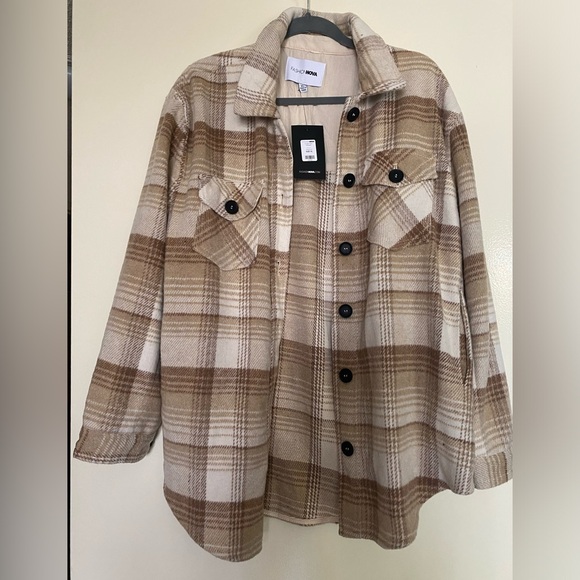 FASHION NOVA brown plaid shacket - Picture 2 of 6